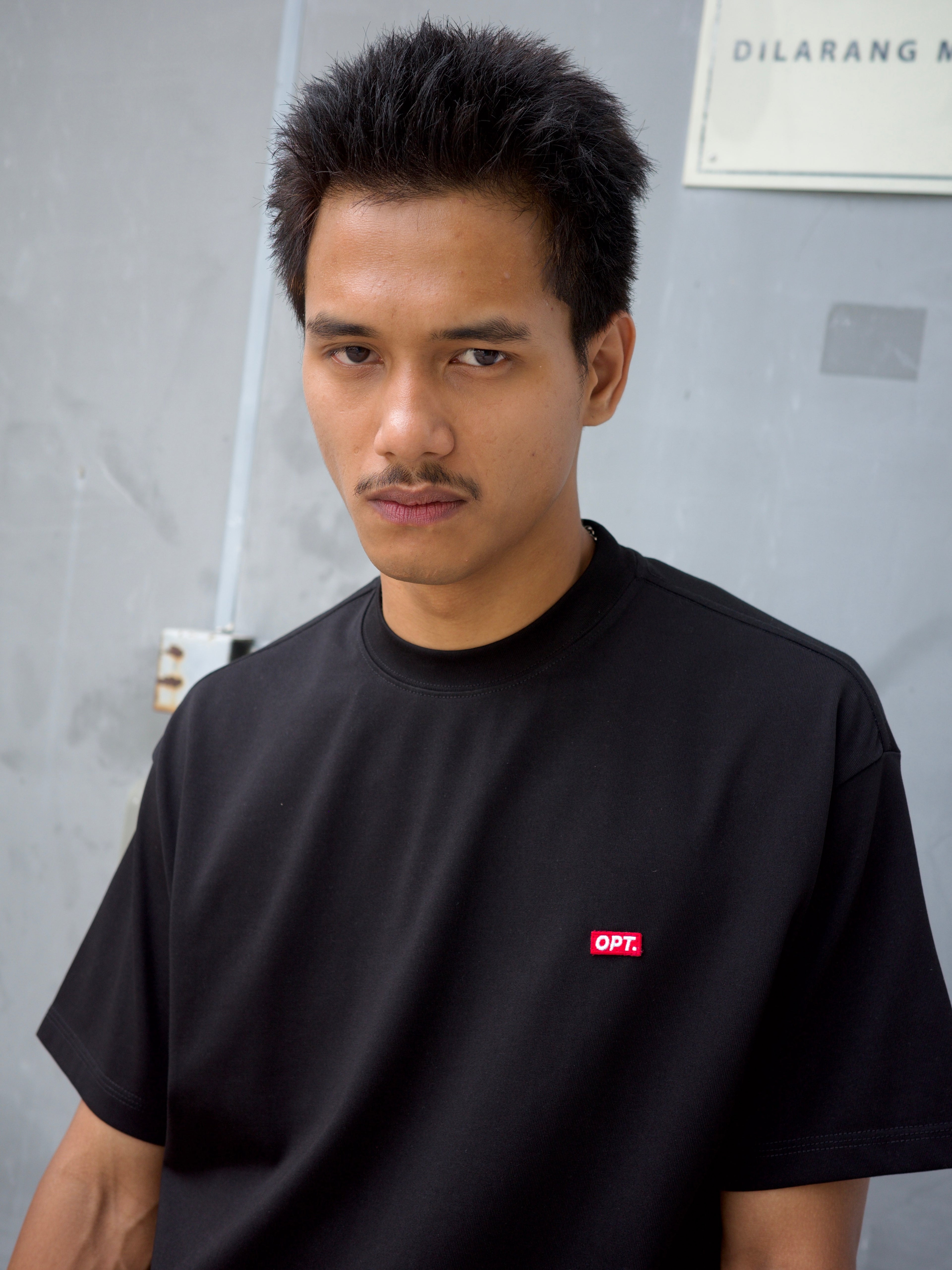 Everytee-ing (Black)