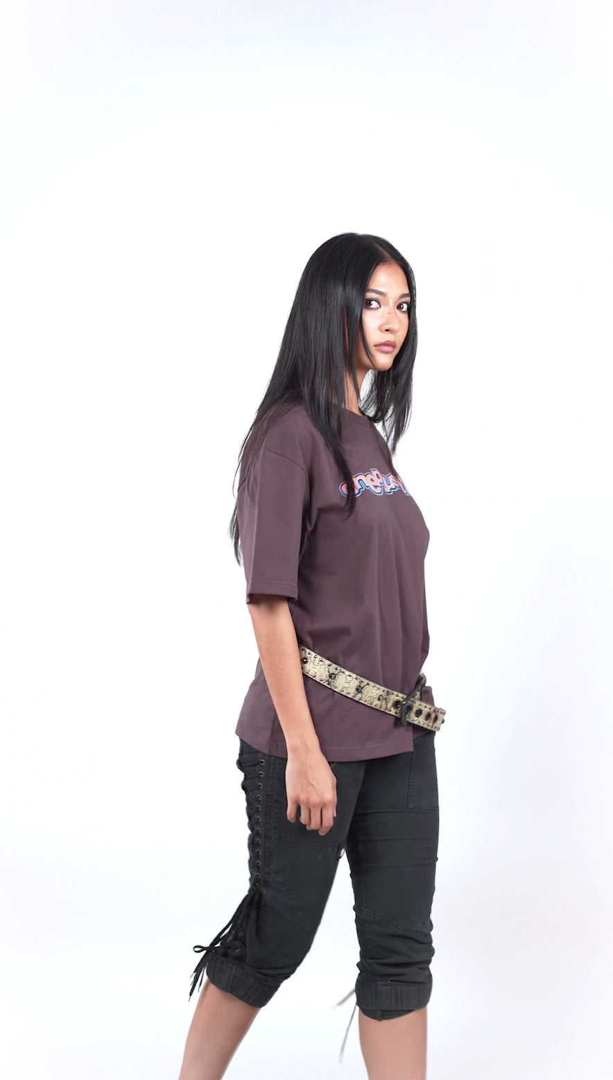 GRAPHIC LOGO (BROWN)
